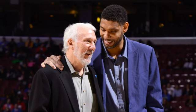 罗马诺：梅努可能在1月离开曼联，那不勒斯对租借他很感兴趣